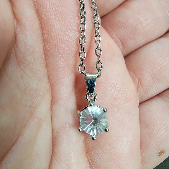 Amazon Hexagonal Zirconia Pendant Necklace - Picture 12 of 15